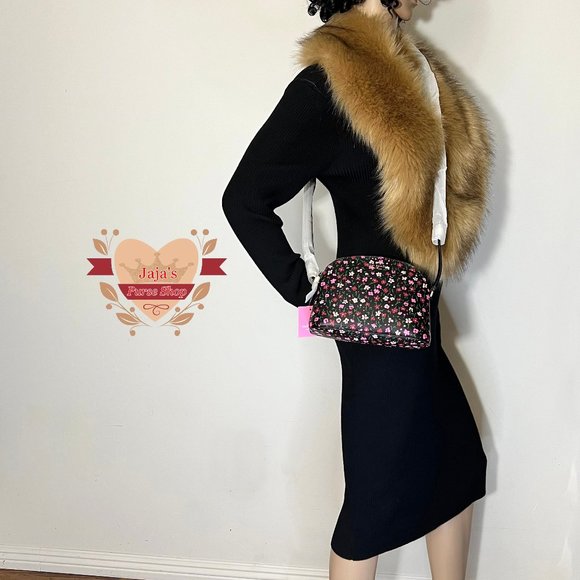 🌺 Kate Spade NY Leather Floral Crossbody🌺 - Picture 12 of 17